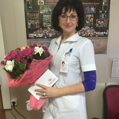 День рождения главного фельдшера БУ «Сургутская городская клиническая станция скорой медицинской помощи» Дегтяревой Анжелики Ивановны День рождения главного фельдшера БУ «Сургутская городская клиническая станция скорой медицинской помощи» Дегтяревой Анжелики Ивановны